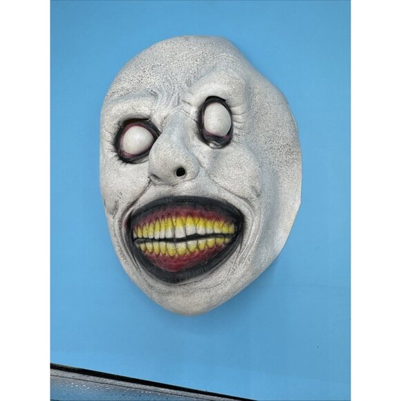 Horror Scary Exorcist Face Mask Demon Smile Halloween Cosplay Costume - Picture 2 of 4
